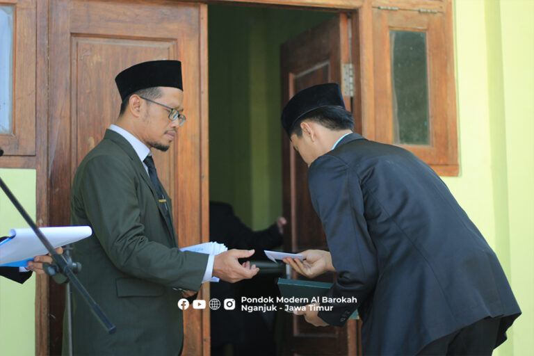 yudisium-santri-akhir-pondok-al-barokah-2025